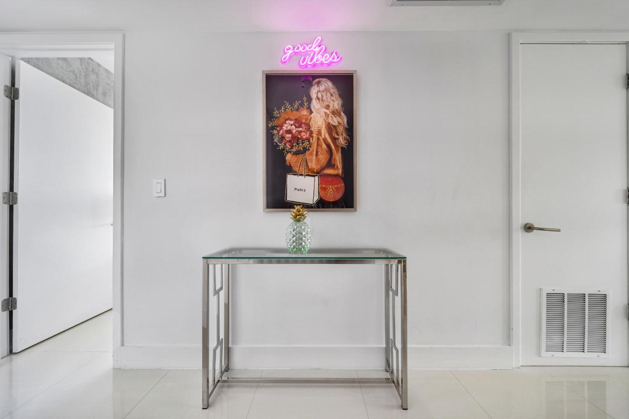 Resort-Style Living With Direct Ocean Views - 3Br Beauty Hallandale Beach Eksteriør billede
